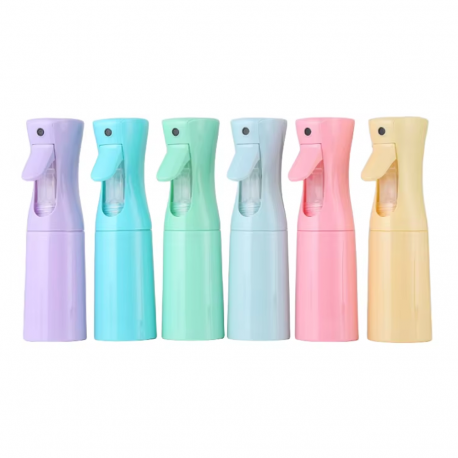 Basic - Plastic Spray Bottle